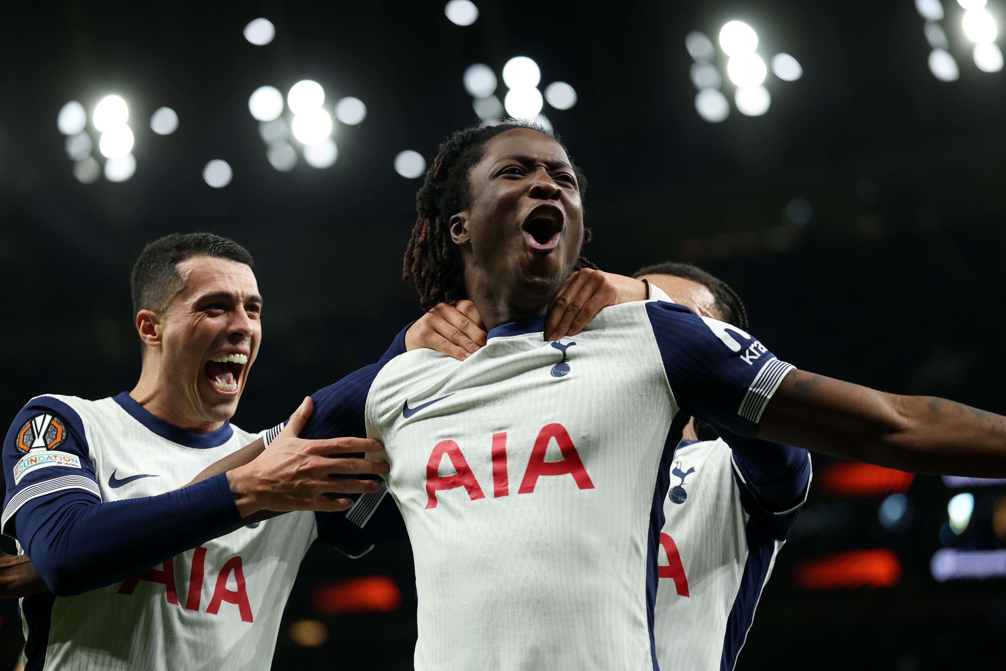 赛的一大亮 赛的一大亮